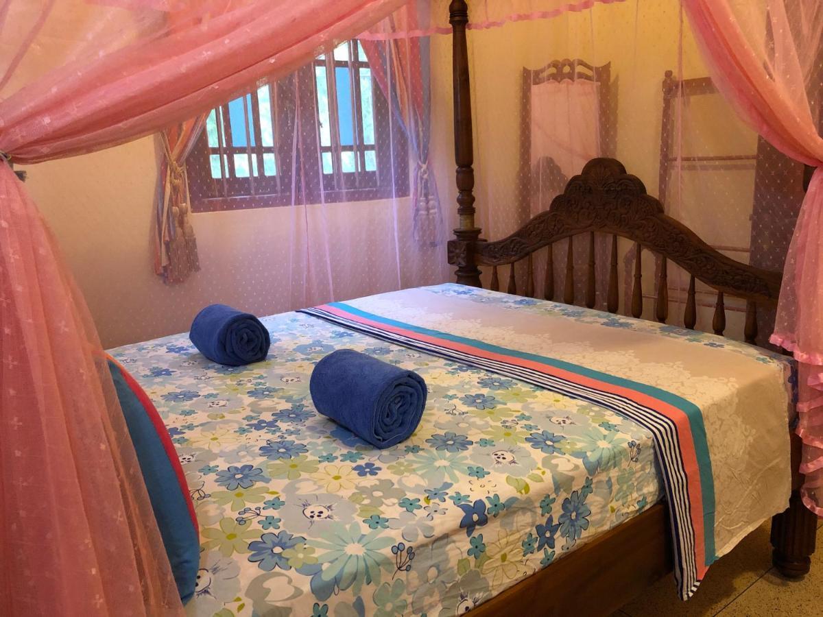Tiny Royal Palace أونا واتونا المظهر الخارجي الصورة
